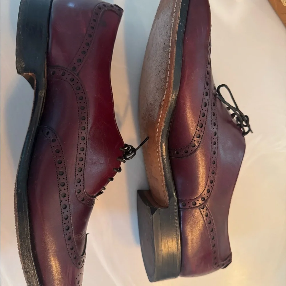 Johnston & Murphy Burgundy Aristocraft Shoes  US 9.5